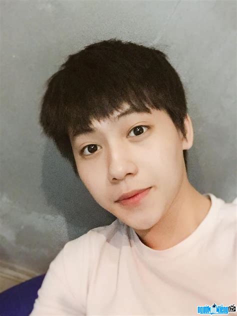 Hot boy Trường Đặng