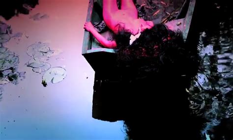 Naked Kembra Pfahler In The Voluptuous Horror Of Karen Black Bring Back The Night