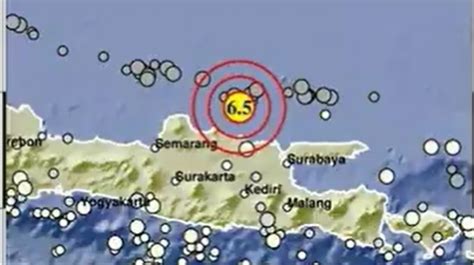 Tuban Diguncang Gempa Berkekuatan 6 5 Pusat Gempa Di Laut Utara