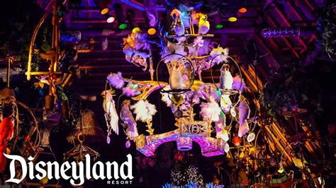 On Ride Walt Disney S Enchanted Tiki Room Disneyland Resort Youtube