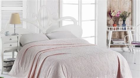 Махровая простыня (27 фото): непромокаемые простыни для укрывания из ...