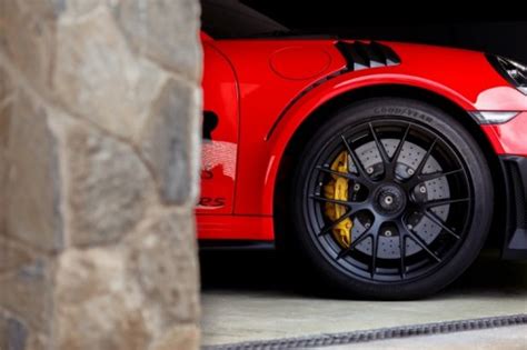 Новые шины Goodyear Eagle F1 SuperSport RS: для суперкаров - информация ...