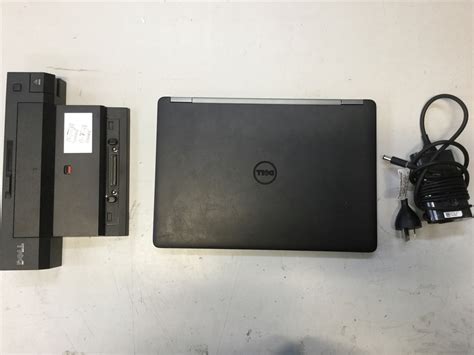 Laptop Dell Latitude E7470 W Charger And Docking Station Appears To Function