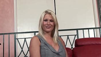 Milf Housewife Gets Sloppy Seconds In Steamy Afternoon Romp LetMeJerk