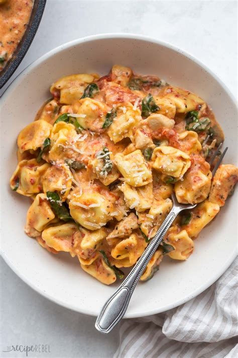 Italian Chicken Tortellini Skillet Recipe Video