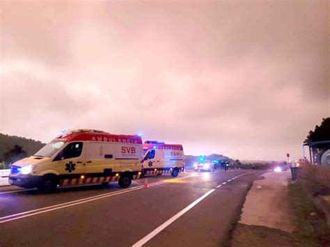 Tres Mujeres Heridas Al Chocar Dos Coches En La Carretera De Gandia A