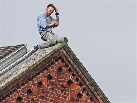 Strangeways inmates are 'treated like animals', claims former prisoner ...