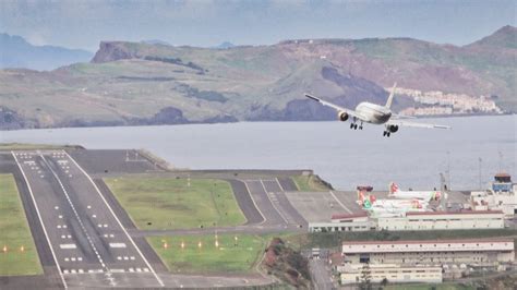 8 Landings With Awesome Views Over Madeira Airport