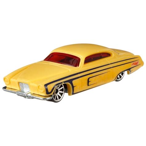 Siêu Xe Đổi Màu Hot Wheels BHR15 Fish D Chip D FAHASA