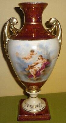 Figurines Porcelain Nude Lady