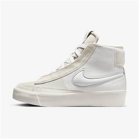 Blazer. Nike.com