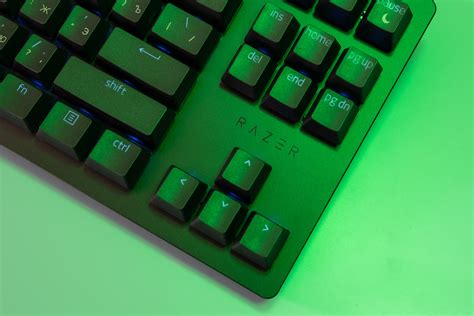 Эту клавиатуру можно (и нужно!) кастомизировать. Обзор Razer Huntsman ...