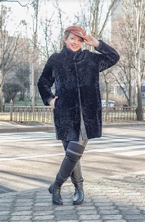 Купить женскую одежду больших размеров от производителя в розницу