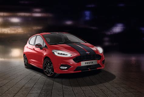 New Ford Fiesta ST-Line Red and Black Introduce Head-Turning Contrast ...