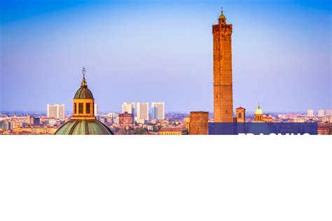 Erasmus in Bologna: 10 Essential Tips for Your Study Experience