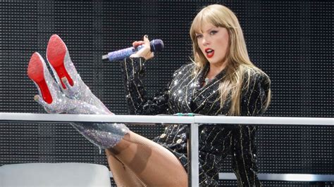 Taylor Swift Canada: Eras Tour Toronto tickets | CTV News