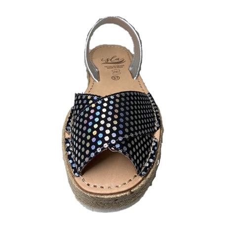 Menorquina Crossed Sandals Hispacay Group