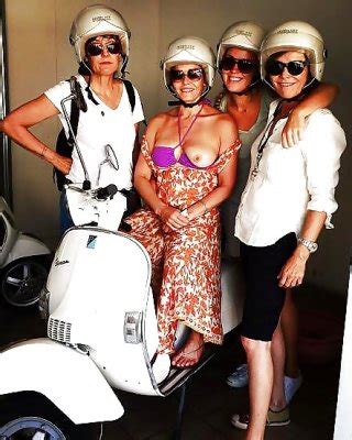 Chelsea Handler Topless Pics Porn Pictures Xxx Photos Sex Images