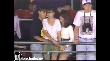 Metiendo Mano En El Juego De Beisbol XVIDEOS