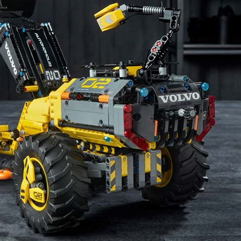 Конструктор Technic (Техник) 42081 VOLVO колёсный погрузчик ZEUX LEGO ...