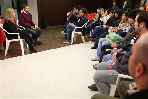 La fórmula de Unir TDF se reunió con jóvenes Diario El Sureño