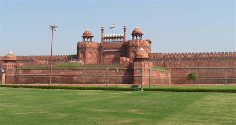 Red Fort / Lal Kila Delhi Timings, Entry Fee, Opening & Closing Time ...