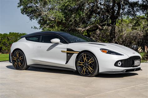 Mile Aston Martin Vanquish Zagato Shooting Brake Villa D Este