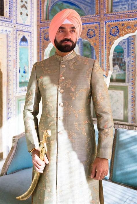 Groom Sherwani Sabyasachi Atelier Yuwa Ciao Jp