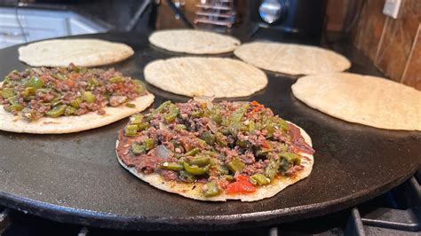 APLASTADAS CON NOPALES Y CARNE MOLIDA DE RES A LA MEXICANA YouTube