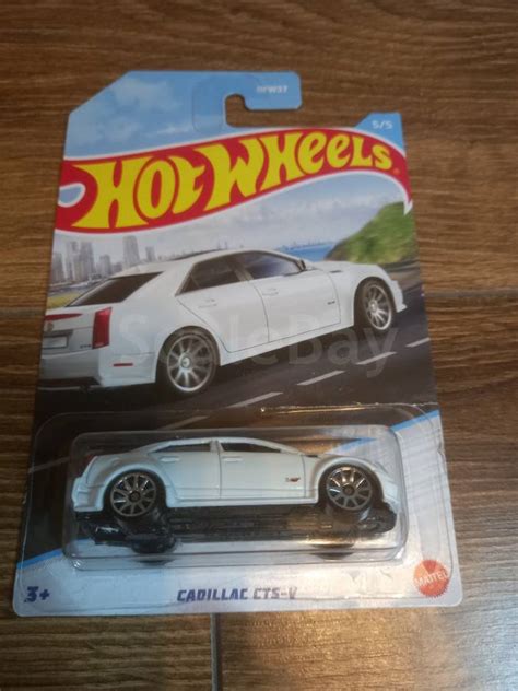 Cadillac CTS V Hot Wheels Аукцион масштабных и сборных моделей