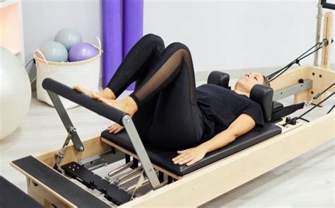 Try These 5 Pilates Reformer Exercises For Beginners