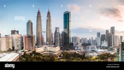 Skyline with KLCC and Petronas towers, Kuala Lumpur, Malaysia Stock ...