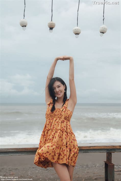 Taiwanese Model 郁晴 Welcome Summer with Beautiful Bikini Girls