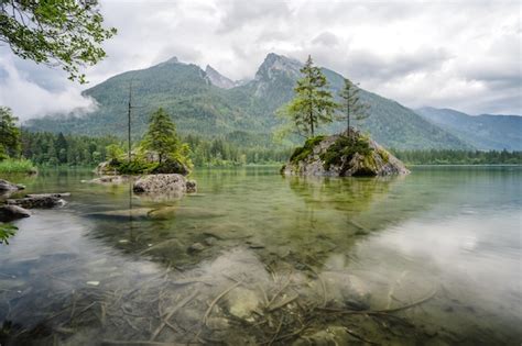 Premium Photo Hintersee Lake With Reflection Of Watzmann Mountain