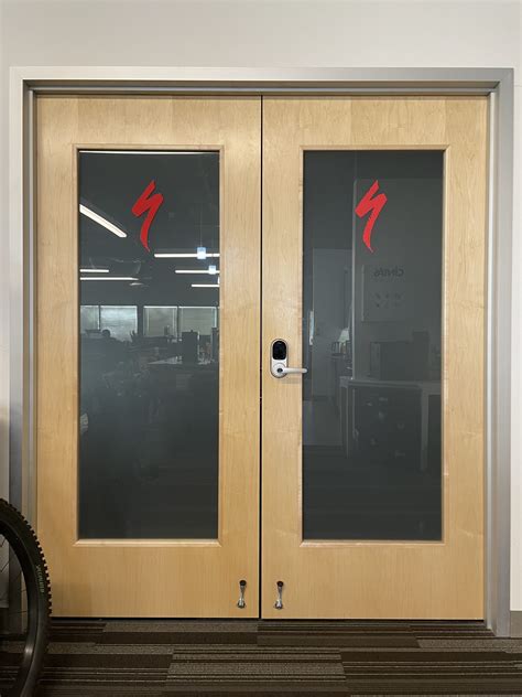 Home - First Class Custom Tint