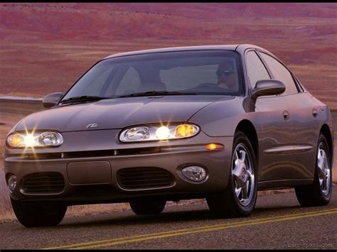 2001 Oldsmobile Aurora Sedan Specifications, Pictures, Prices