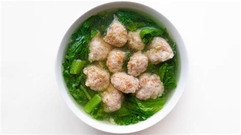 Vietnamese Mustard Green Soup With Pork Spare Ribs Canh Cai Be Xanh Nau Suon Heo — Vicky Pham