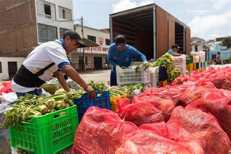 Municipalidad De Lima On Twitter Recogimos Alimentos De Emmsalima