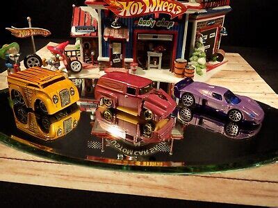 HOT WHEELS MAINLINE LOT OF LOOSE CUSTOMIZED CHANGED OF A KIND