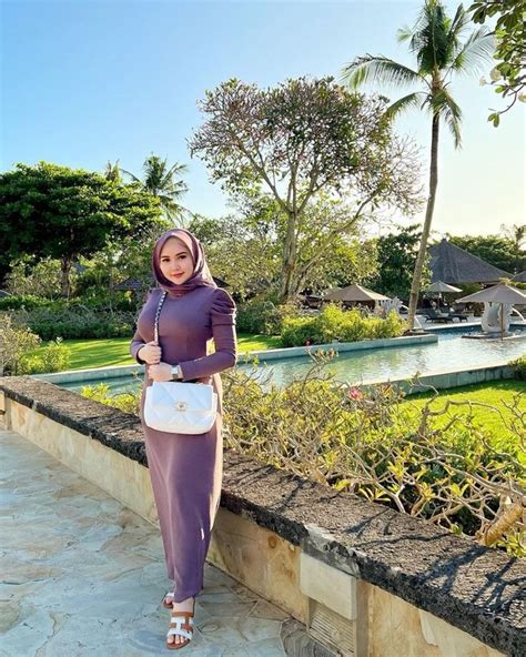 Formerly Known For Hot Appearance Peek At The Portrait Of Celebgram Winny Putri Lubis Who Is