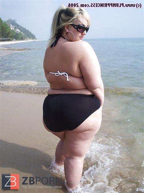 Bootylicious Beach Honey ZB Porn