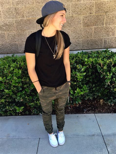 Lesbian Outfits Gay Outfit Tomboy Outfits Chic Outfits Trendy Outfits Fashion Outfits