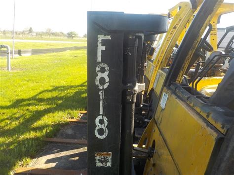 F818