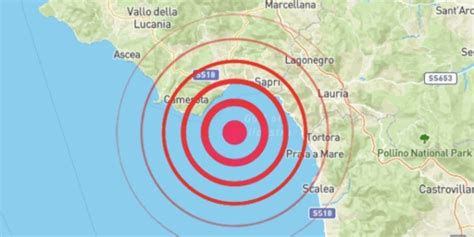 Terremoto Nella Notte Nel Golfo Di Policastro Scossa Di Magnitudo