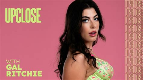 Hot Brunette Gets Passionately Dominated Vidéos Porno Gratuites YouPorn