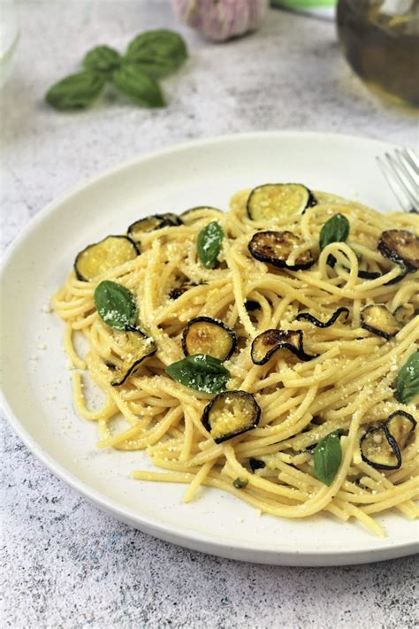 Mangia Bedda Spaghetti With Zucchini No Frying Required