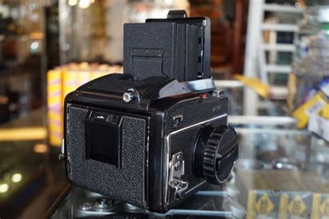 Mamiya M645 with 80mm F/2.8 lens - Fotohandel Delfshaven / MK Optics