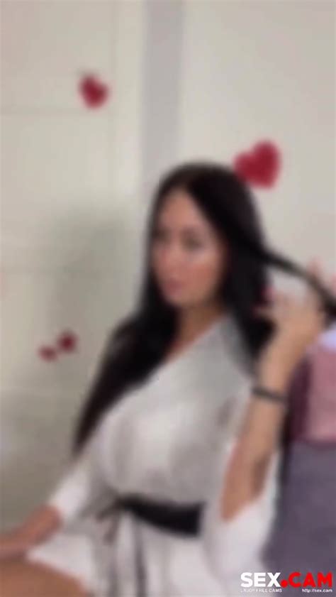 Sexy Brunette Softcore