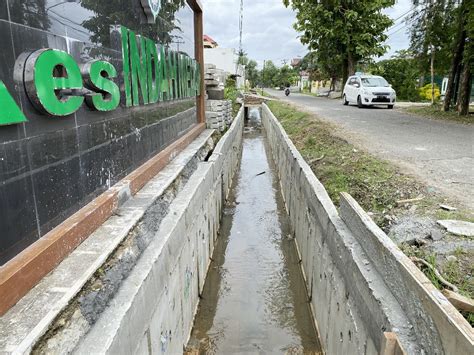 Pemko Medan Tingkatkan Kapasitas Saluran Drainase Jalan Saudara Ujung