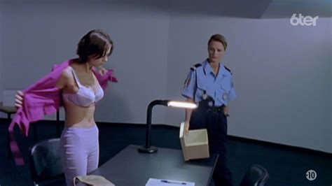 Nude Video Celebs Marion Cotillard Nude Une Femme Piegee